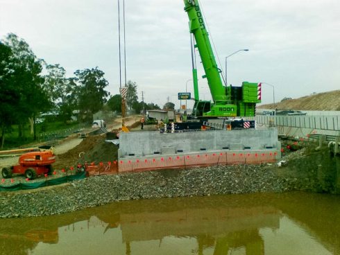 Ipswich Motorway, Dual lift of girders