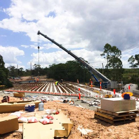 L_L crane hire - Deck unit install, Boundary Road, infrastructure consulting